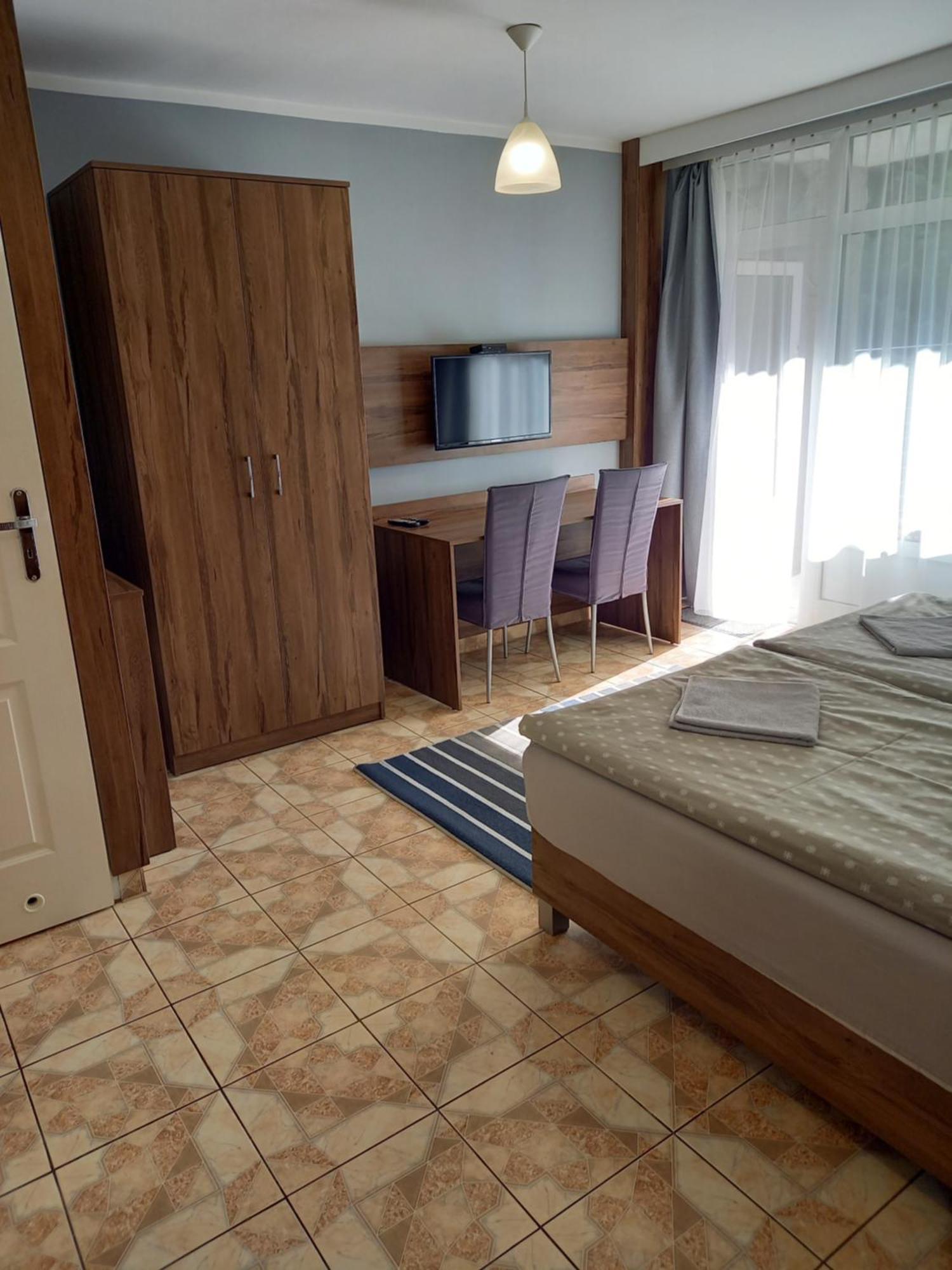 Mini Apartamenty Centrum كراكوفيا المظهر الخارجي الصورة